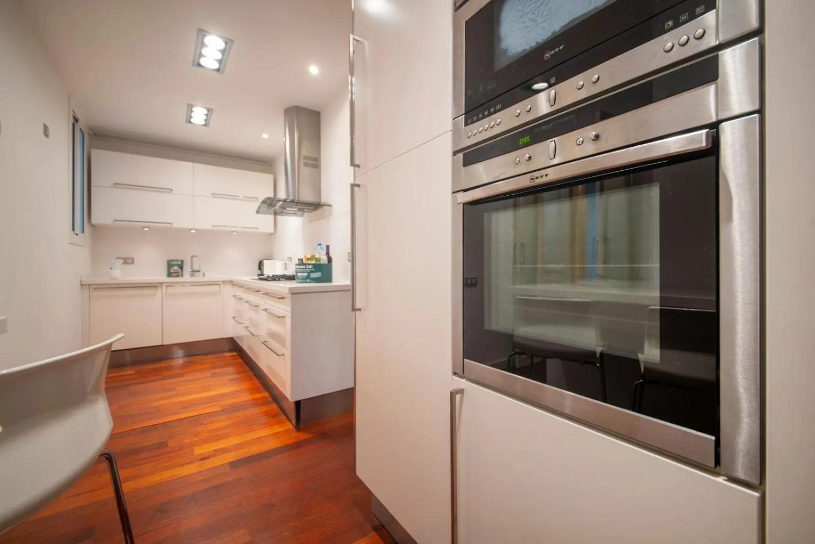 Apartamento De 3 Habitaciones En Sant Antoni Barselona 0*,